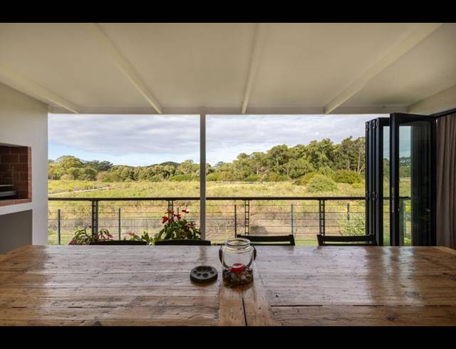 3 BEDROOM HOUSE FOR SALE IN KEURBOOMSTRAND